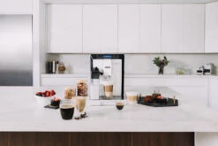 Refurbished DeLonghi Eletta Cappuccino In White ECAM44660W -Coffee Series Store ECAM44660W Lifestyles April2019 6