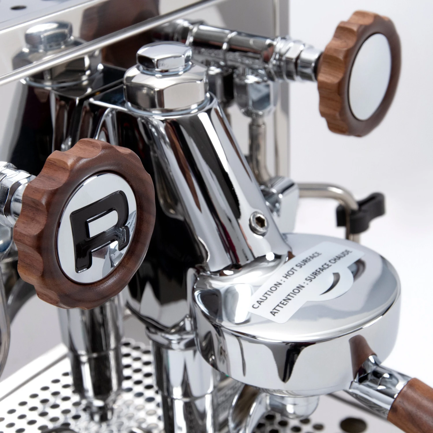 Rocket Espresso Giotto Cronometro R Espresso Machine - Walnut Accents 7 Rocket Espresso Giotto Cronometro R Espresso Machine - Walnut Accents - Image 5