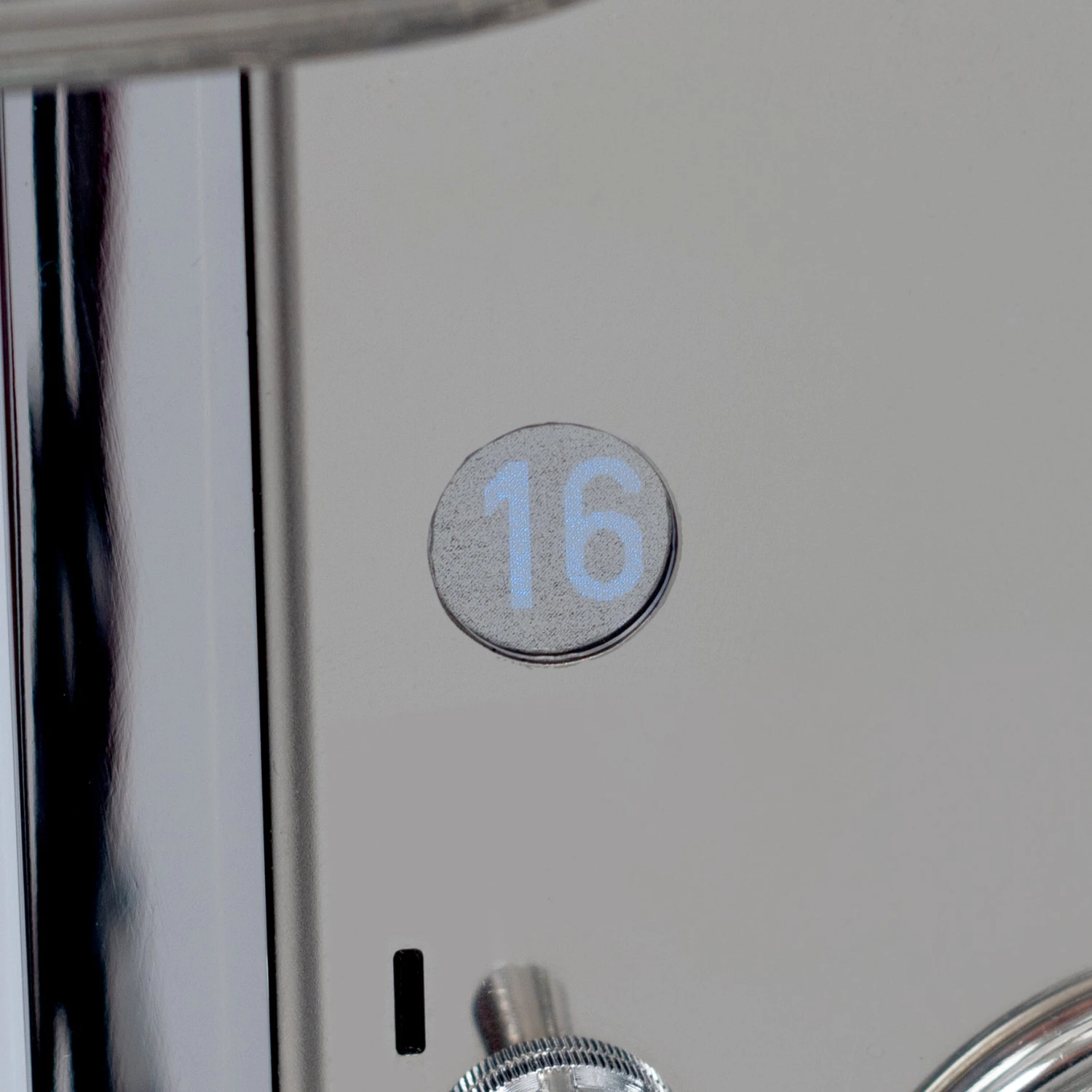 Rocket Espresso Mozzafiato Cronometro V Espresso Machine - Walnut Accents 10 Rocket Espresso Mozzafiato Cronometro V Espresso Machine - Walnut Accents - Image 8