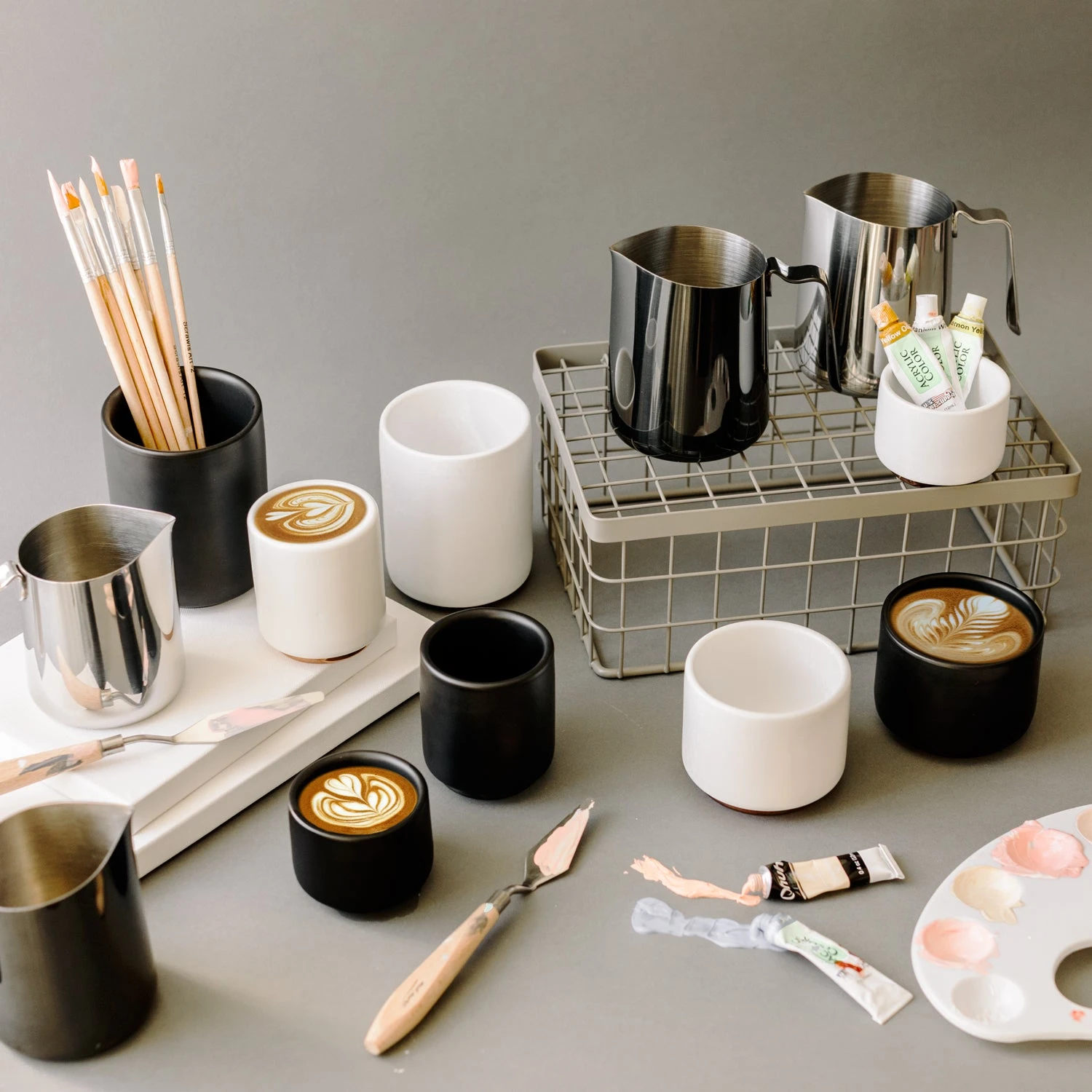 Fellow Eddy Steaming Pitcher 12oz - Graphite 6 Fellow Eddy Steaming Pitcher 12oz - Graphite - Image 4