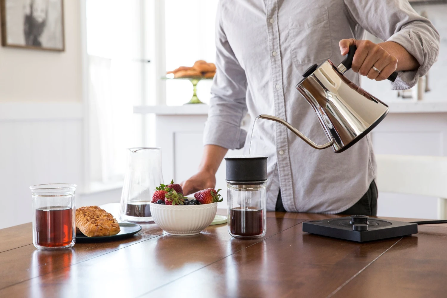 Fellow Stagg EKG 0.9L Kettle - Polished Steel 8 Fellow Stagg EKG 0.9L Kettle - Polished Steel - Image 6