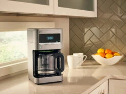 Braun KF7150BK BrewSense Coffee Maker In Black/Stainless -Coffee Series Store braun brewsense kf7170si lifestyle