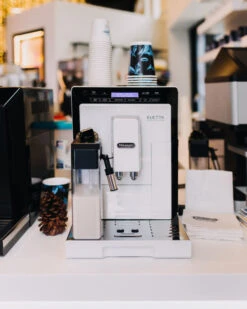 Refurbished DeLonghi Eletta Cappuccino In White ECAM44660W -Coffee Series Store delonghi social lifestyle eletta white coffee n clothes event all rights jan 2099